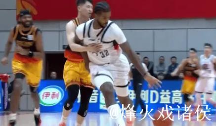 CBA夏联-刘家昕17分青岛击败江苏 刘泽希10+10